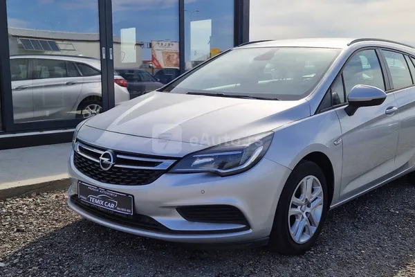 Opel Astra K — polovni automobil