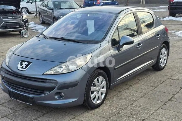 Peugeot 207 — polovni automobil