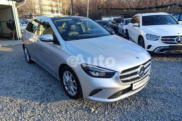 Mercedes Benz B 200 — polovni automobil