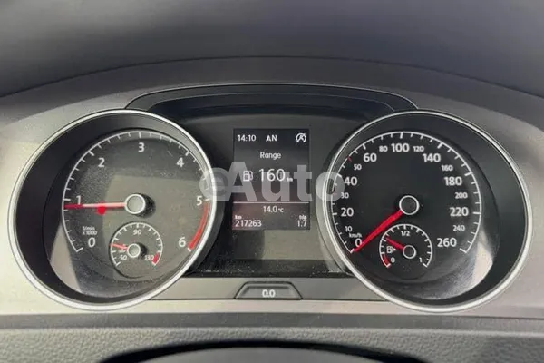 Volkswagen Golf 7 — polovni automobil