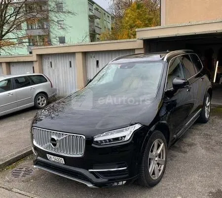 Volvo XC90 — polovni automobil