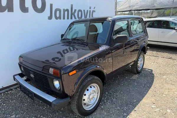 Lada Niva — polovni automobil