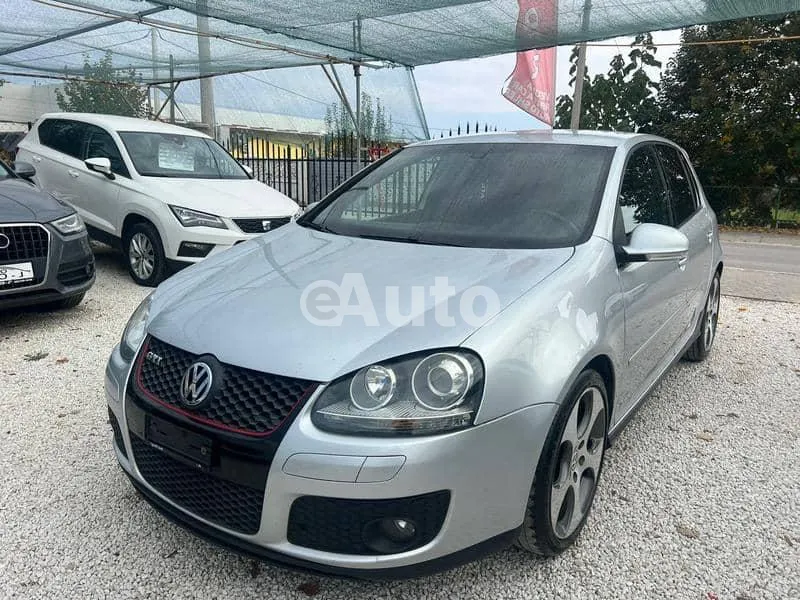 Volkswagen Golf 5 — polovni automobil
