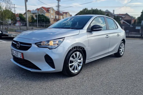 Opel Corsa F — polovni automobil