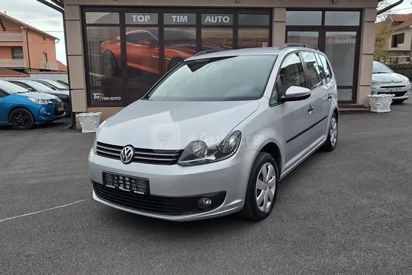 Volkswagen Touran — polovni automobil