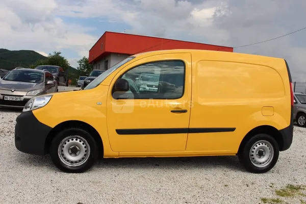 Renault Kangoo — polovni automobil