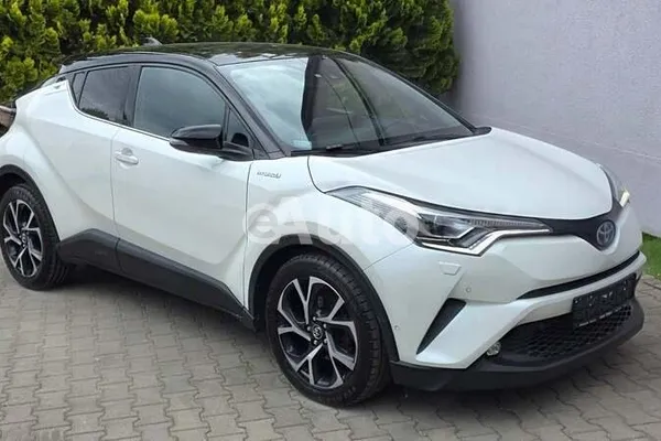 Toyota C-HR — polovni automobil