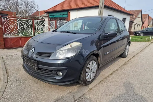 Renault Clio — polovni automobil