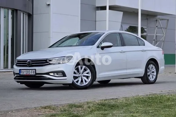 Volkswagen Passat B8 — polovni automobil