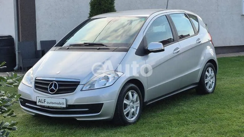 Mercedes Benz A 180 — polovni automobil