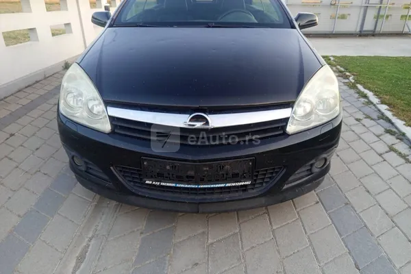 Opel Astra H — polovni automobil