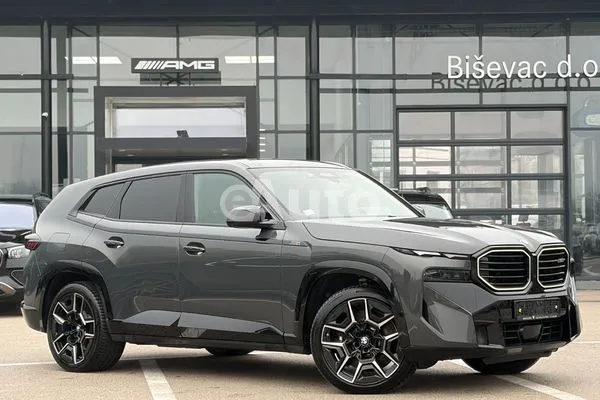 BMW XM — polovni automobil