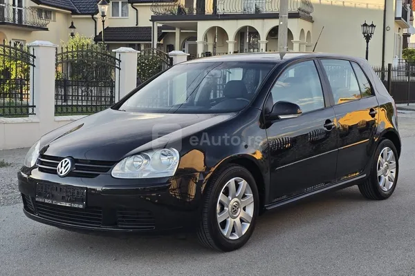 Volkswagen Golf 5 — polovni automobil