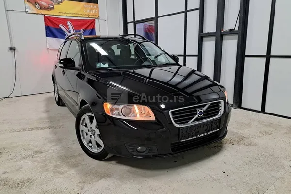 Volvo V50 — polovni automobil