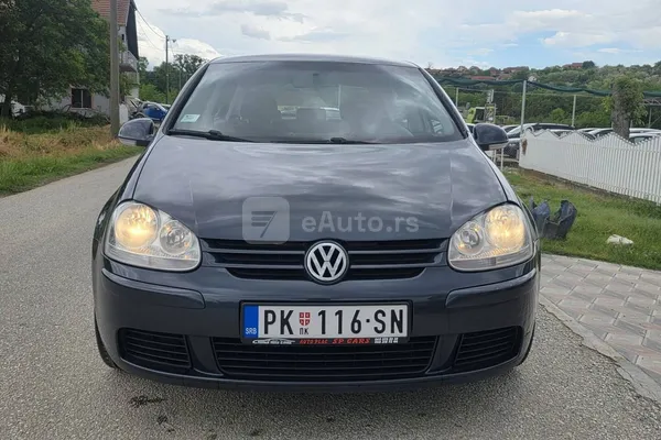 Volkswagen Golf 5 — polovni automobil
