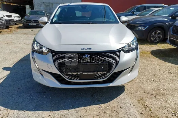 Peugeot 208 — polovni automobil