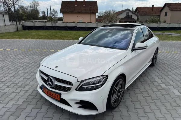 Mercedes Benz C 220 — polovni automobil