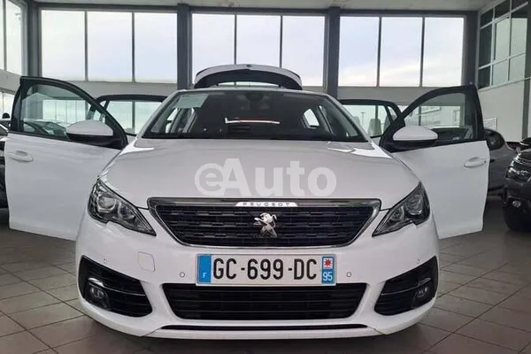 Peugeot 308 — polovni automobil