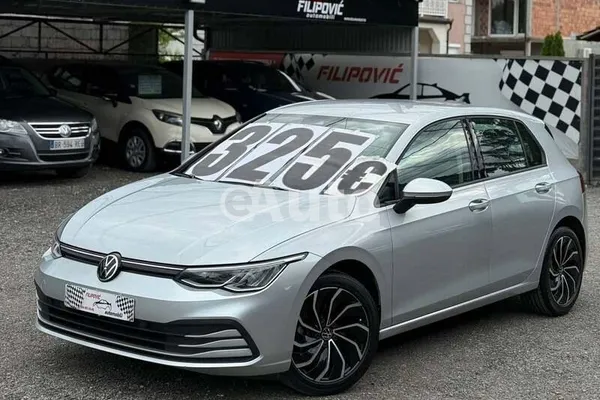 Volkswagen Golf 8 — polovni automobil
