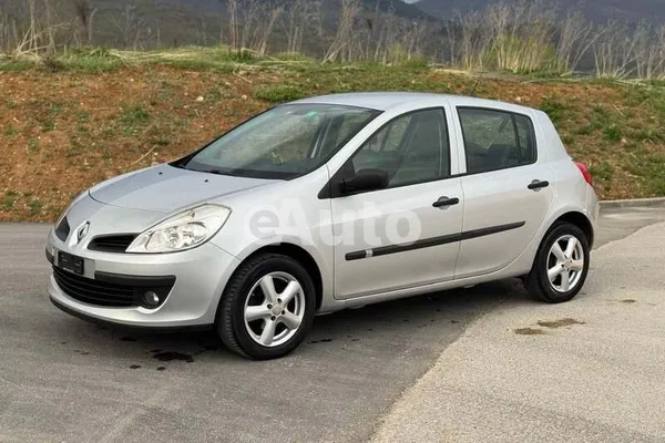 Renault Clio — polovni automobil