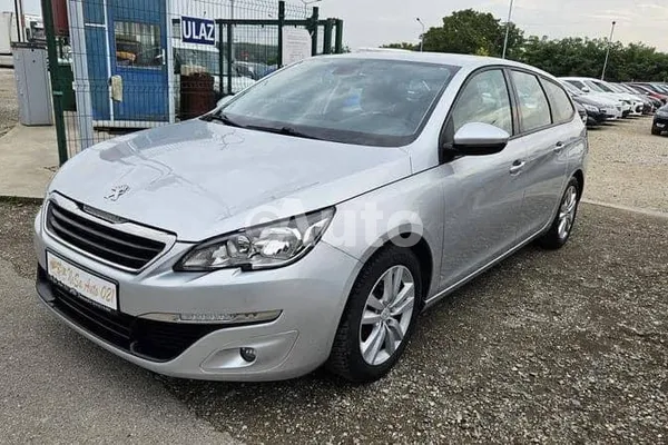Peugeot 308 — polovni automobil