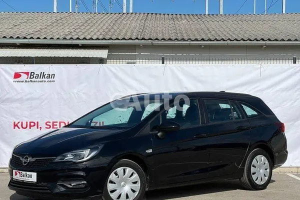 Opel Astra K — polovni automobil