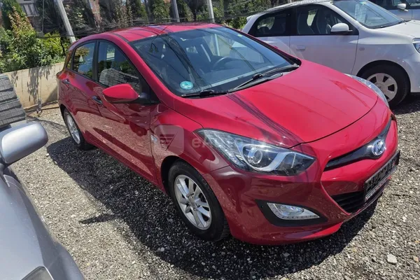 Hyundai i30 — polovni automobil