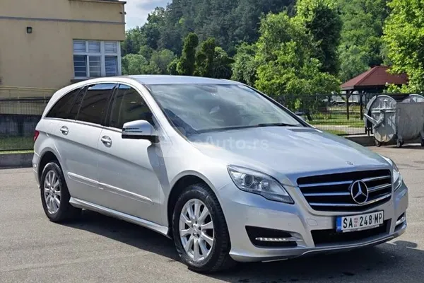 Mercedes Benz R 350 — polovni automobil
