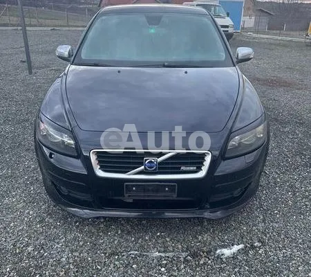 Volvo C30 — polovni automobil