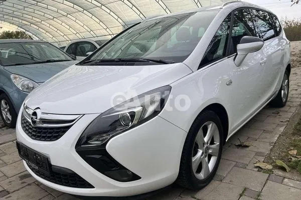 Opel Zafira — polovni automobil