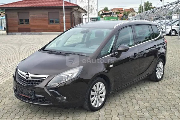 Opel Zafira — polovni automobil