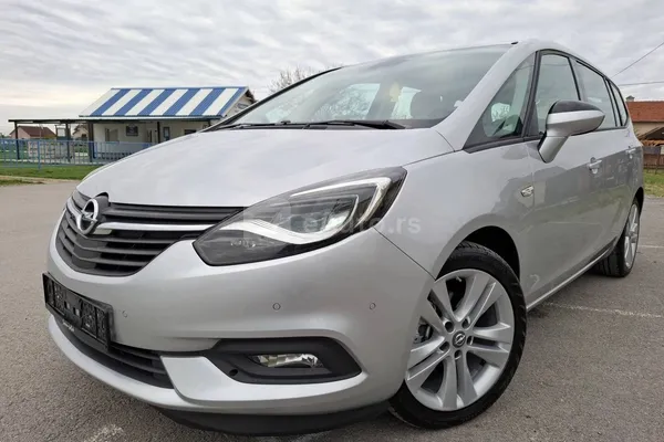 Opel Zafira — polovni automobil
