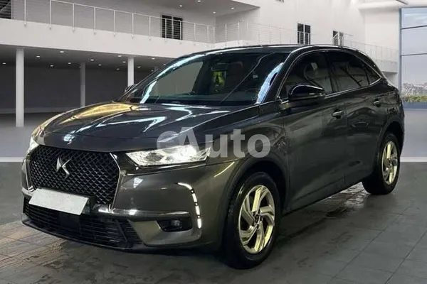 DS 7 — polovni automobil