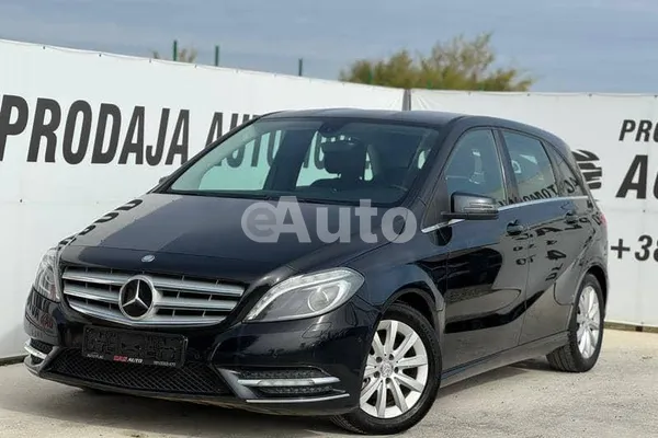 Mercedes Benz B 180 — polovni automobil
