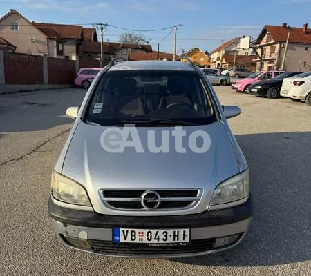Opel Zafira — polovni automobil