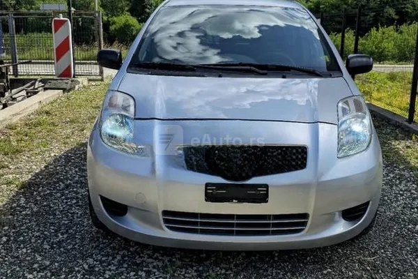 Toyota Yaris — polovni automobil