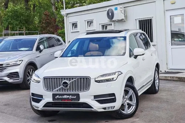 Volvo XC90 — polovni automobil
