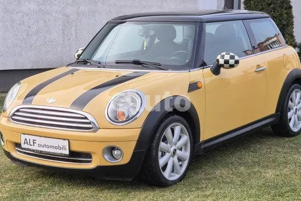 Mini Cooper — polovni automobil