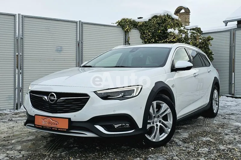 Opel Insignia — polovni automobil