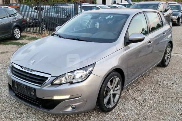 Peugeot 308 — polovni automobil