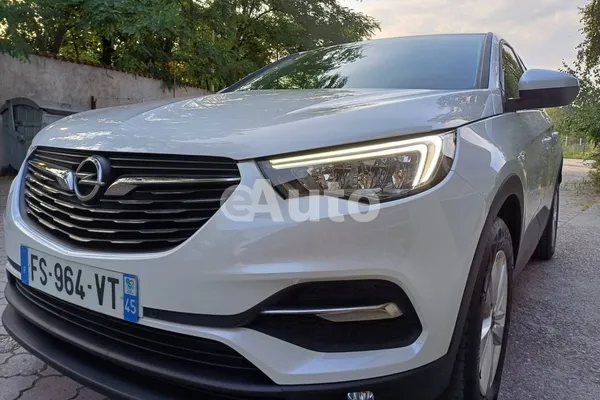 Opel Grandland X — polovni automobil