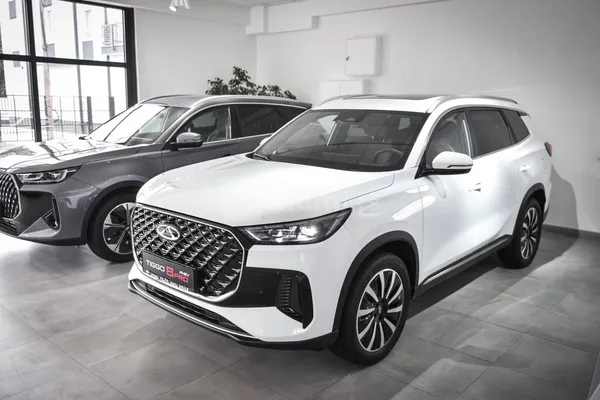 Chery Tiggo 8 — polovni automobil