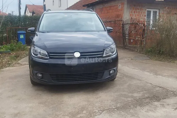 Volkswagen Touran — polovni automobil