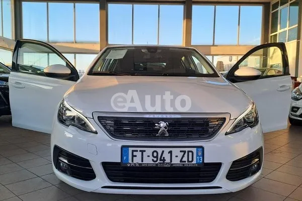 Peugeot 308 — polovni automobil