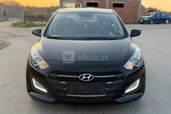 Hyundai i30 — polovni automobil
