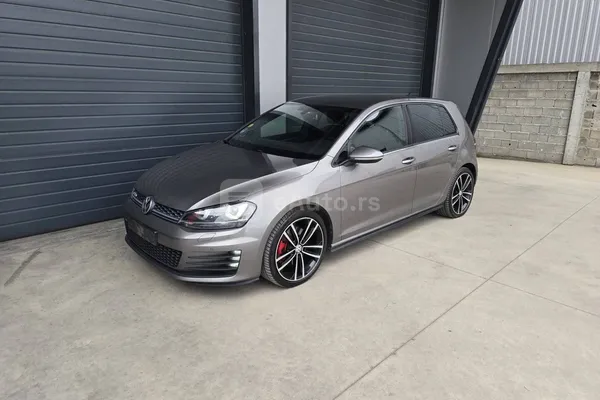 Volkswagen Golf 7 — polovni automobil