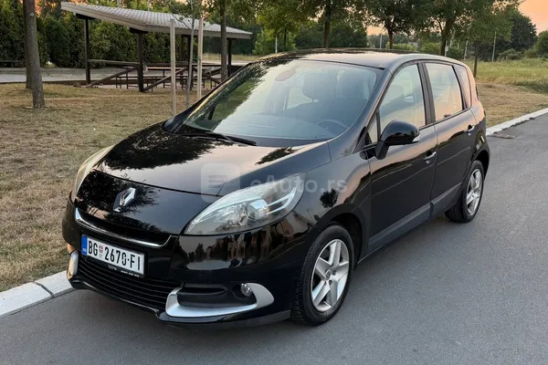 Renault Scenic — polovni automobil