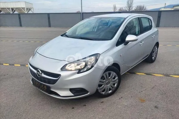 Opel Corsa E — polovni automobil