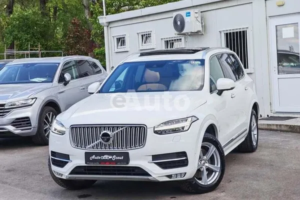 Volvo XC90 — polovni automobil