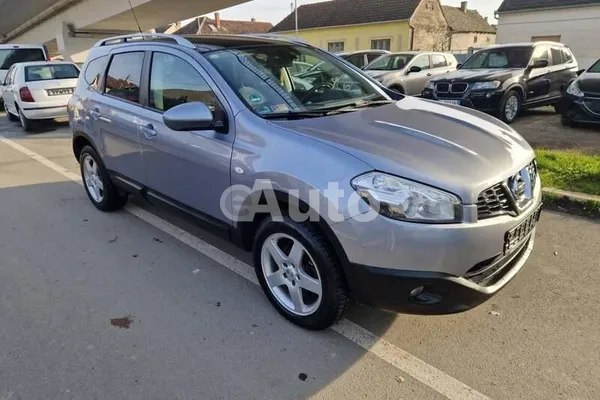 Nissan Qashqai + 2 — polovni automobil